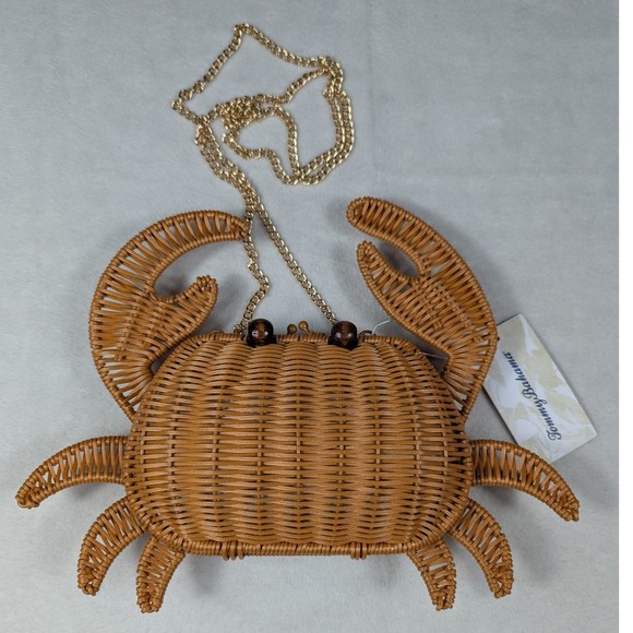 Tommy Bahama Handbags - NEW Tommy Bahama Crab Wicker Crossbody Bag Natural Rattan Novelty Clutch CR1000